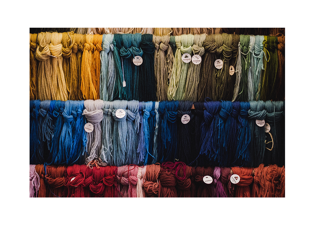 Viscose yarn weaving machine manufacturer in India - Paramount Looms